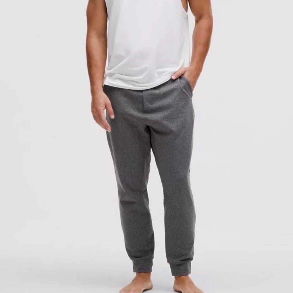 Lululemon Athletica Gray Sweatpants Tapered Fit